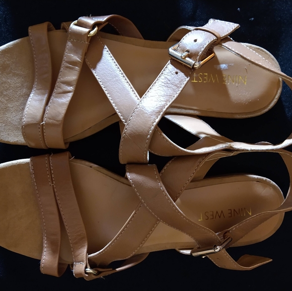Nine West Shoes - Women's Size 6M Tan Leather Strappy Sandal